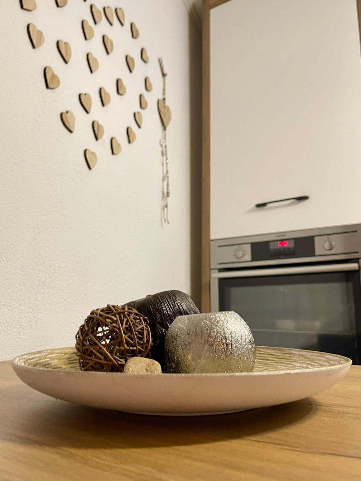 Nessi Apartment Приштина Екстер'єр фото
